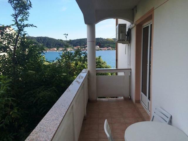 Apartman Supetarska Draga Διαμέρισμα Εξωτερικό φωτογραφία